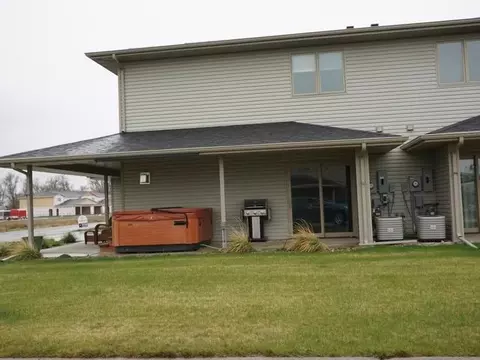 718 Compass Ln, Bismarck, ND 58504 photo 23