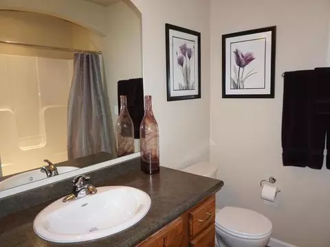 718 Compass Ln, Bismarck, ND 58504 photo 14