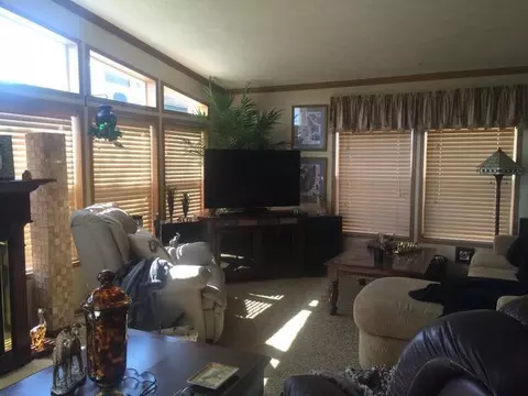 1818 N Valley Lp, Bismarck, ND 58503 photo 11