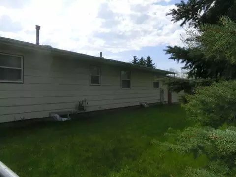 302 1st St S, Wilton, ND 58579 photo 23