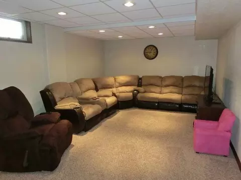 302 1st St S, Wilton, ND 58579 photo 17