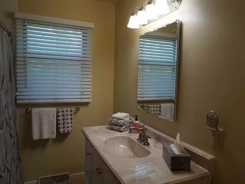 2120 St Benedict Dr N, Bismarck, ND 58501 photo 9