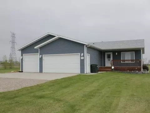 8915 Sage Dr, Bismarck, ND 58503 photo 27