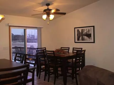 8915 Sage Dr, Bismarck, ND 58503 photo 7