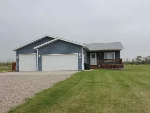 8915 Sage Dr, Bismarck, ND 58503 photo 26