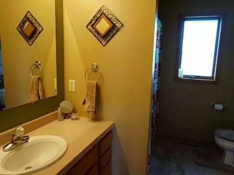 3224 Moonstone, Bismarck, ND 58503 photo 8