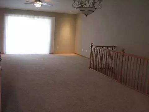 3524 Viewpoint Dr, Bismarck, ND 58503 photo 9