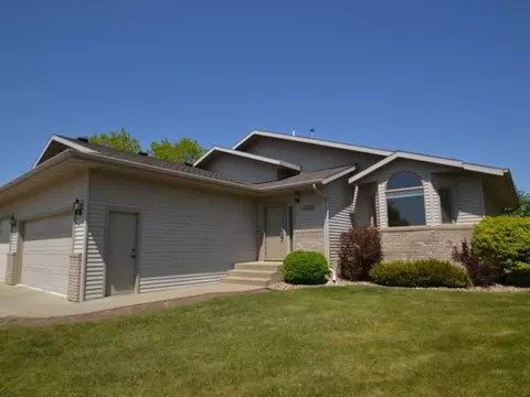 4702 Pintail Loop SE, Mandan, ND 58554 photo 37