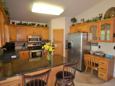 4702 Pintail Loop SE, Mandan, ND 58554 photo 3