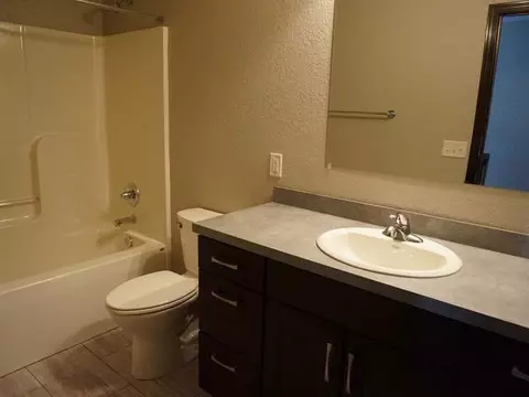 904 Baffin Lp, Bismarck, ND 58503 photo 14