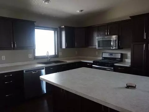 904 Baffin Lp, Bismarck, ND 58503 photo 4