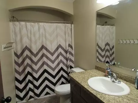 806 Calvert Dr, Bismarck, ND 58503 photo 16