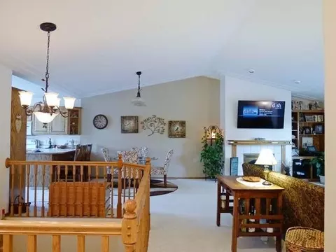 703 Interstate Ave W, Bismarck, ND 58503 photo 6