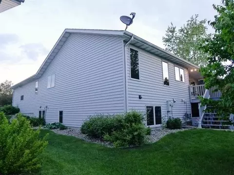 703 Interstate Ave W, Bismarck, ND 58503 photo 29