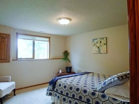 703 Interstate Ave W, Bismarck, ND 58503 photo 22