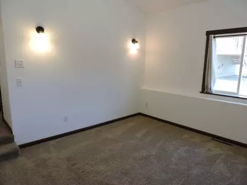 602 25th St SE, Mandan, ND 58554 photo 6