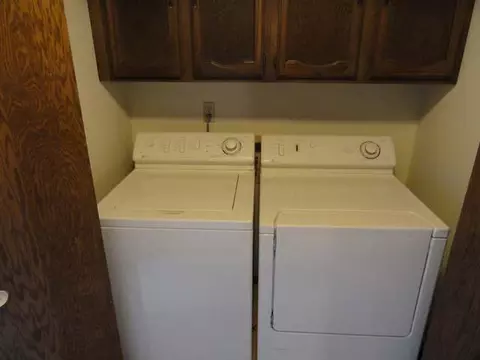 401 Apollo Ave W, Bismarck, ND 58503 photo 16