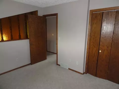 401 Apollo Ave W, Bismarck, ND 58503 photo 12