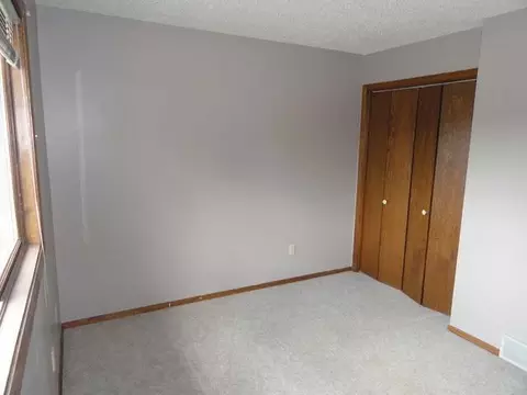 401 Apollo Ave W, Bismarck, ND 58503 photo 13
