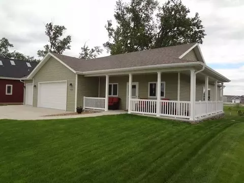 307 Baker Pl, Bismarck, ND 58504 photo 26