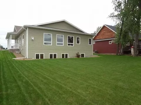 307 Baker Pl, Bismarck, ND 58504 photo 28