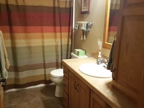 307 Baker Pl, Bismarck, ND 58504 photo 21