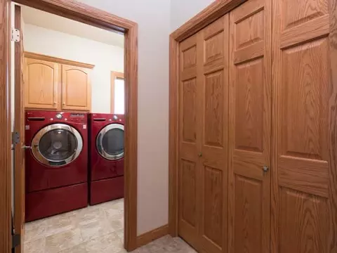 4601 Boulder Ridge Rd, Bismarck, ND 58503 photo 15