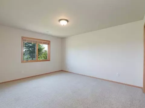 4601 Boulder Ridge Rd, Bismarck, ND 58503 photo 20
