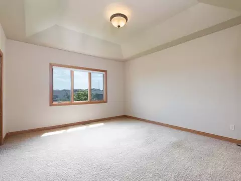 4601 Boulder Ridge Rd, Bismarck, ND 58503 photo 21