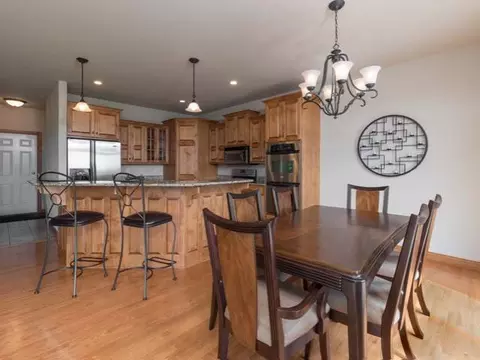 4601 Boulder Ridge Rd, Bismarck, ND 58503 photo 5