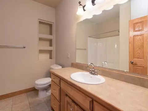 4601 Boulder Ridge Rd, Bismarck, ND 58503 photo 18