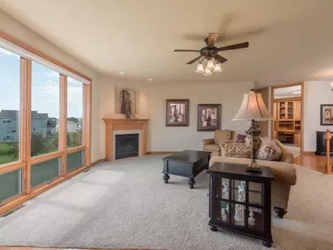 4601 Boulder Ridge Rd, Bismarck, ND 58503 photo 7