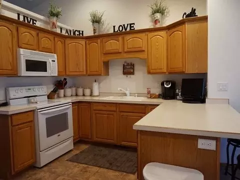 2253 Lacorte Lp, Bismarck, ND 58503 photo 4