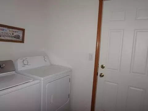 2253 Lacorte Lp, Bismarck, ND 58503 photo 14