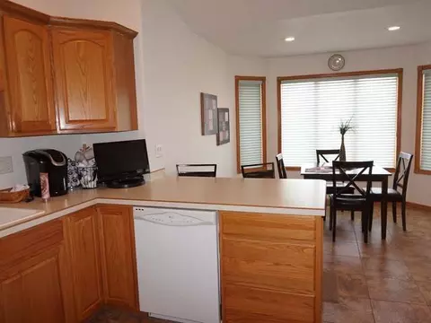 2253 Lacorte Lp, Bismarck, ND 58503 photo 3