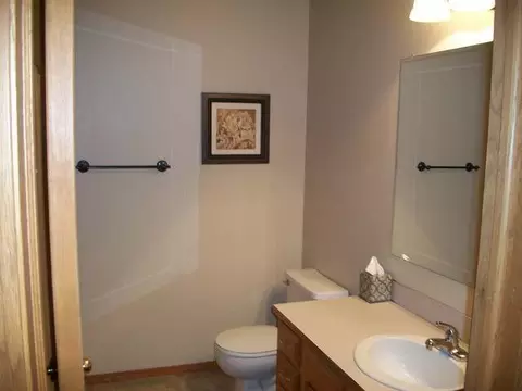 3101 Devon Dr, Bismarck, ND 58504 photo 15