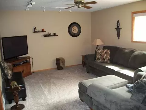 3101 Devon Dr, Bismarck, ND 58504 photo 22