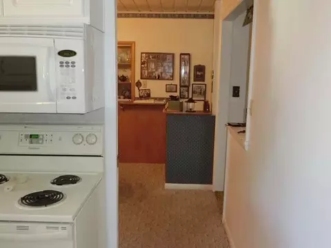 1304 Mohawk St, Bismarck, ND 58501 photo 8