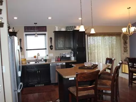 7108 Derek Dr, Bismarck, ND 58504 photo 10