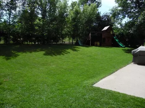 2425 Jackson Ave, Bismarck, ND 58501 photo 14