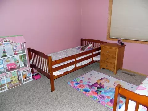 2425 Jackson Ave, Bismarck, ND 58501 photo 5