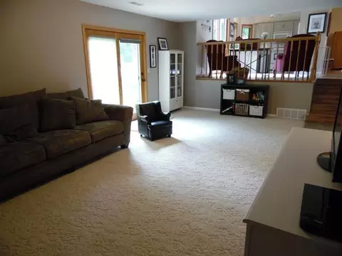 2425 Jackson Ave, Bismarck, ND 58501 photo 12