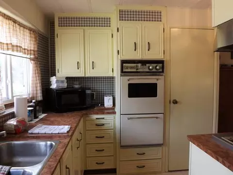 4300 Lasalle Dr NW, Mandan, ND 58554 photo 7
