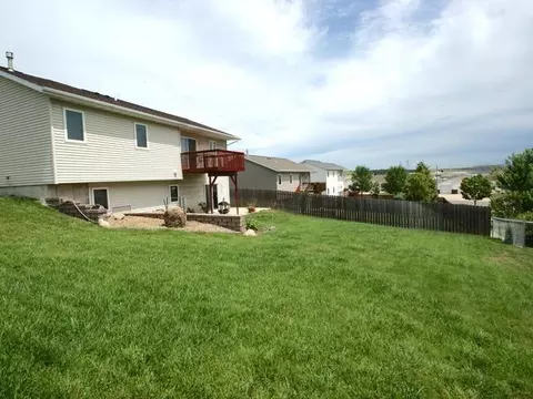 3441 Crocus Ave, Bismarck, ND 58501 photo 27