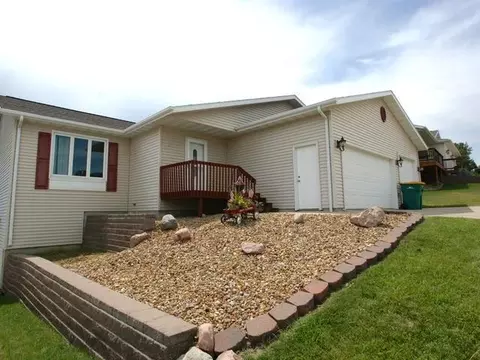 3441 Crocus Ave, Bismarck, ND 58501 photo 24