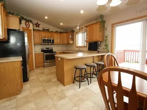 3441 Crocus Ave, Bismarck, ND 58501 photo 5