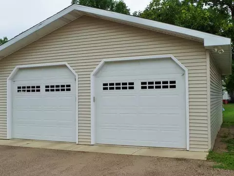 415 13th St S, Bismarck, ND 58504 photo 27