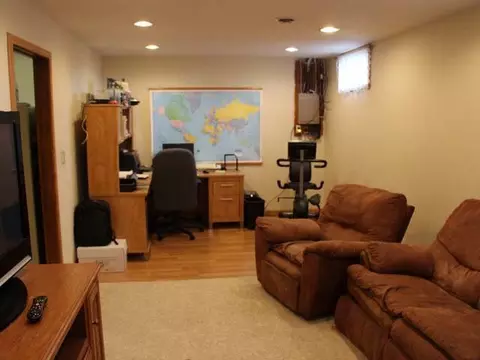 3605 Regent Dr E, Bismarck, ND 58504 photo 8