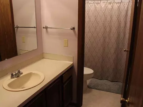 3605 Regent Dr E, Bismarck, ND 58504 photo 9
