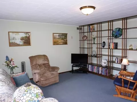 1606 Bowen Ave E, Bismarck, ND 58504 photo 3